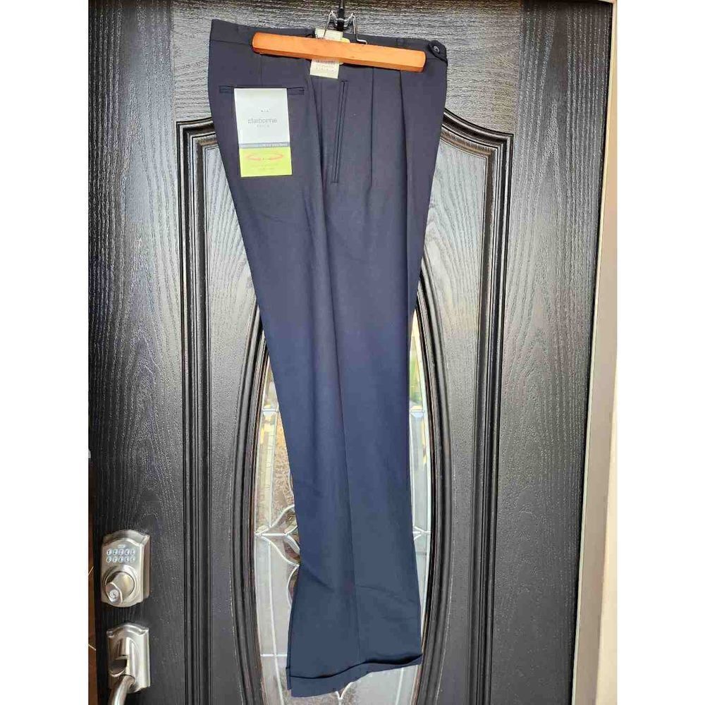 Claiborne Men's Pants New Navy blue Waist 36 Length 32 Stretch Gabardine Wrinkle